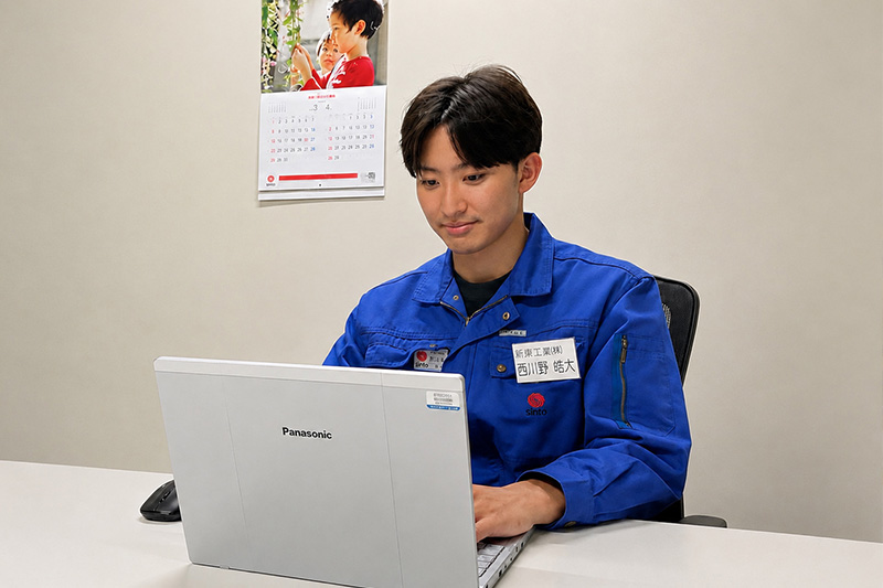 仕事中の様子