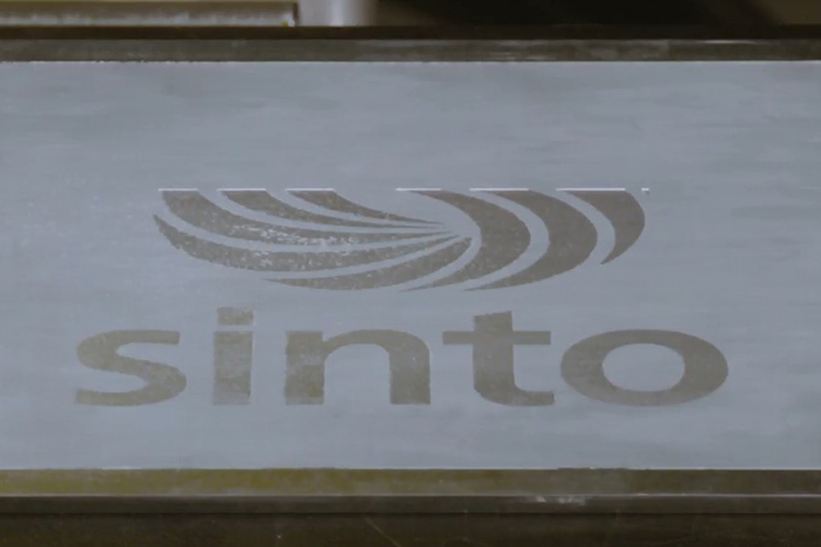 製品へのダメージが少なく不純物の除去が可能な治具クリーニング